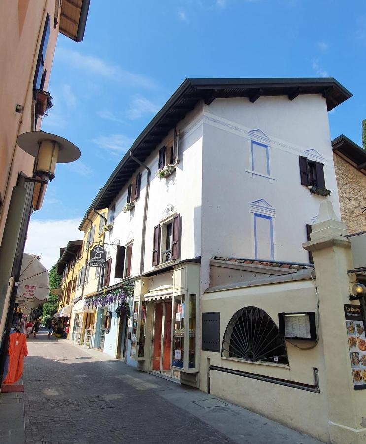 Appartamenti Adriana Sirmione Kültér fotó