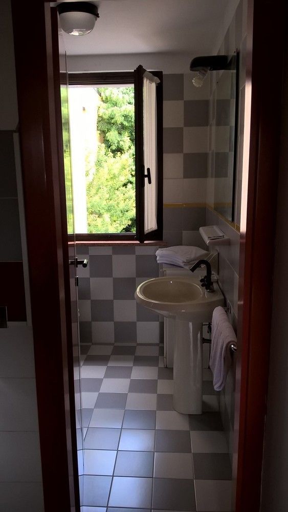 Appartamenti Adriana Sirmione Kültér fotó